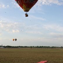 hot air balloon