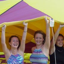 three women ready to fly in balloon